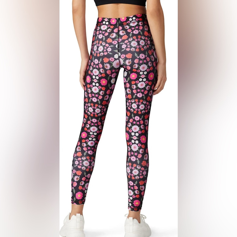 Terez Performance Floral Leggings Black Red & Pink Poppy Design Medium - Picture 2 of 5